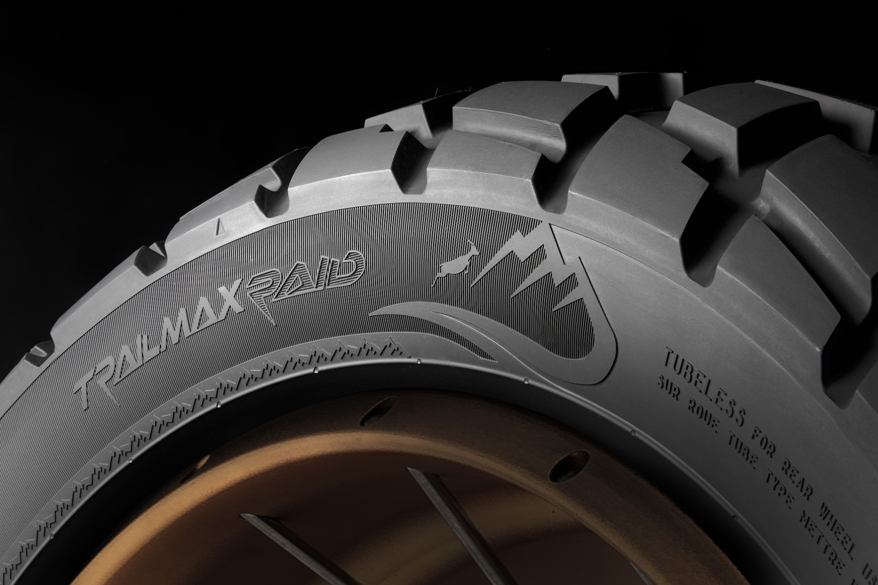 Dunlop Trailmax Raid.png